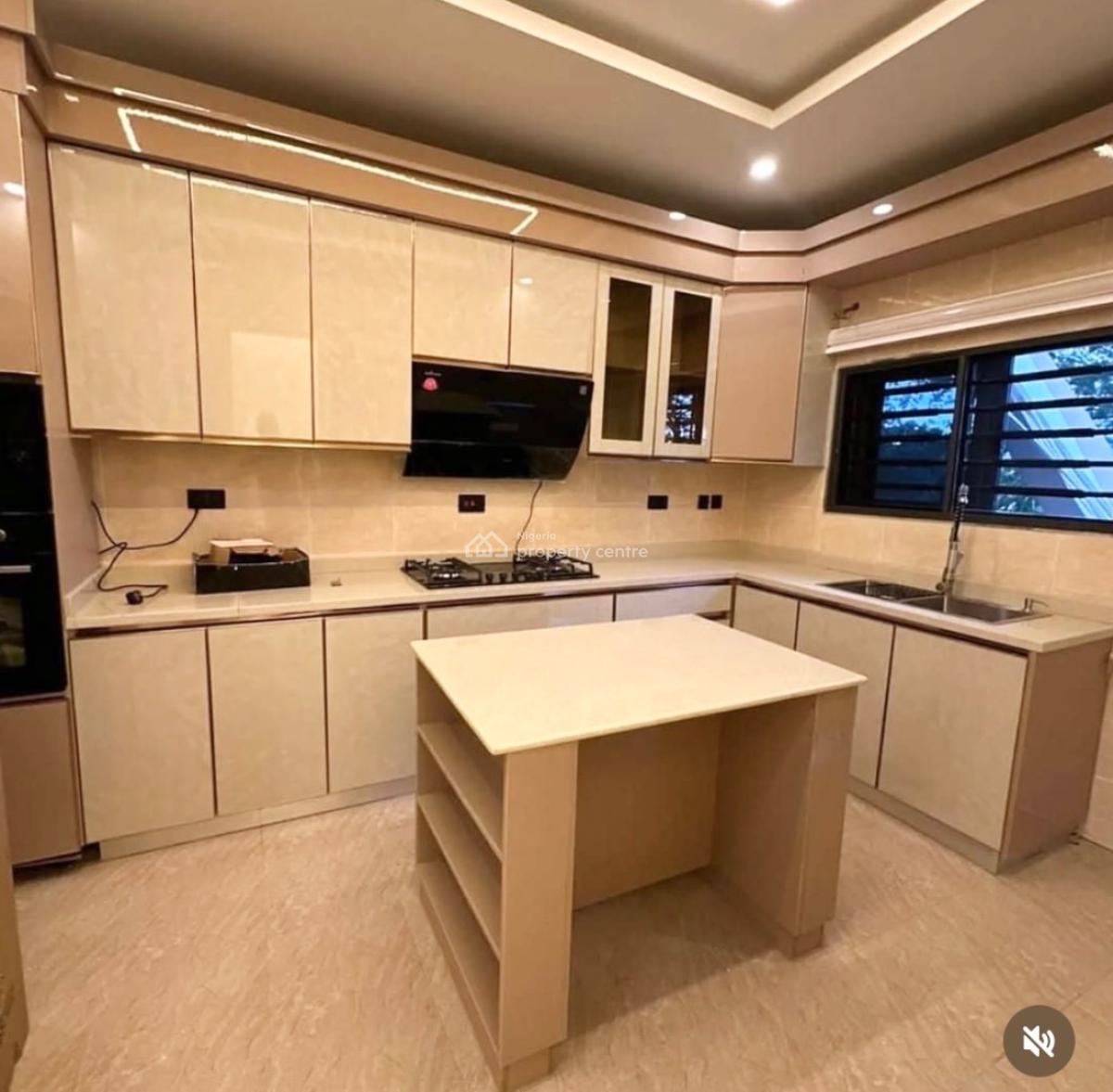 Luxurious 3 Bedrooms Furnished Apartment with Elevator, Maitama District, Abuja, Flat / Apartment for Rent