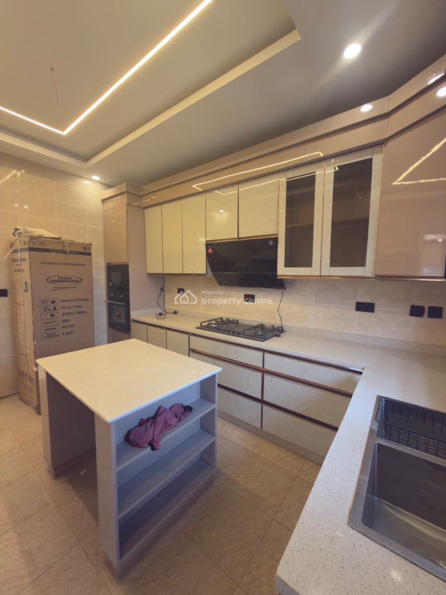 Luxurious 3 Bedrooms Furnished Apartment with Elevator, Maitama District, Abuja, Flat / Apartment for Rent