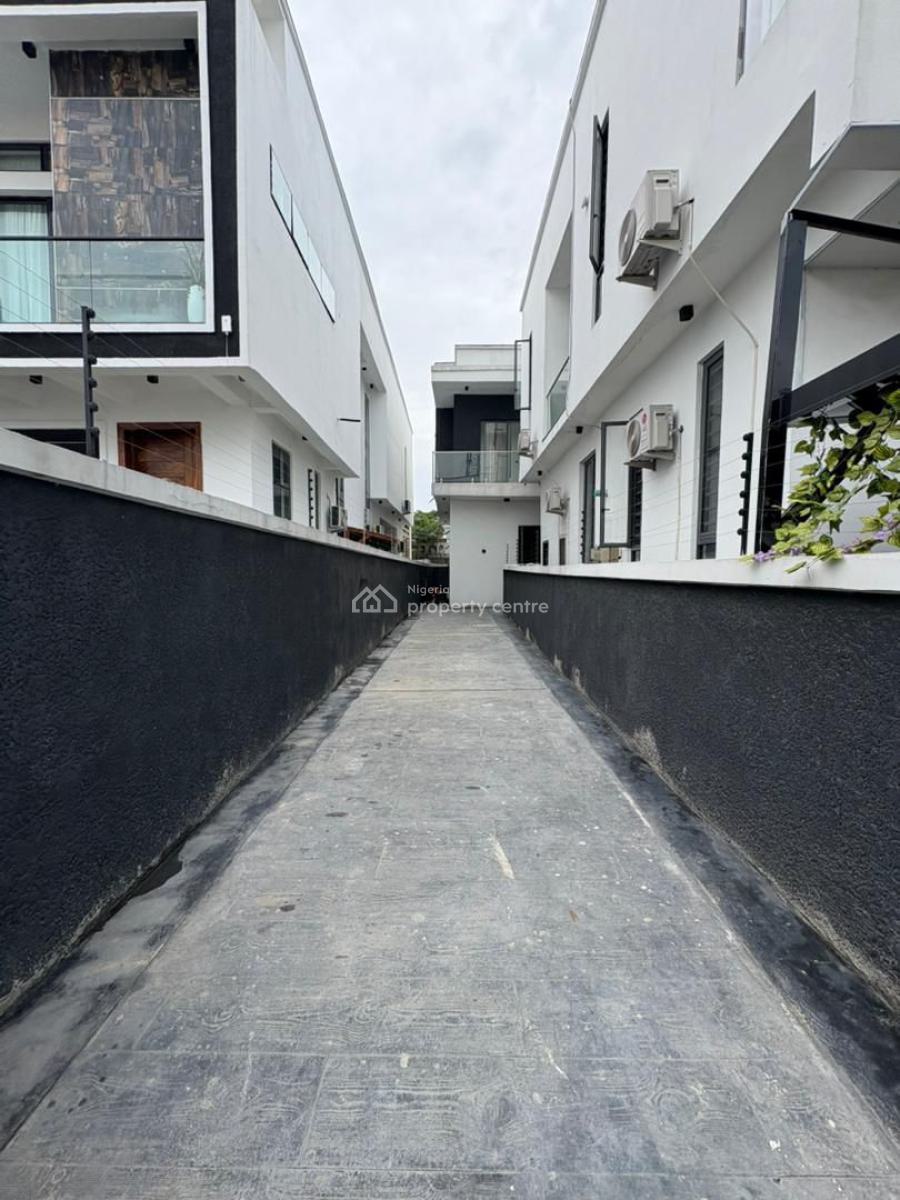 Luxurious Semi-detached Duplex with Bq & Smart Home!, Chervon Toll Gate, Lekki, Lagos, Semi-detached Duplex for Sale