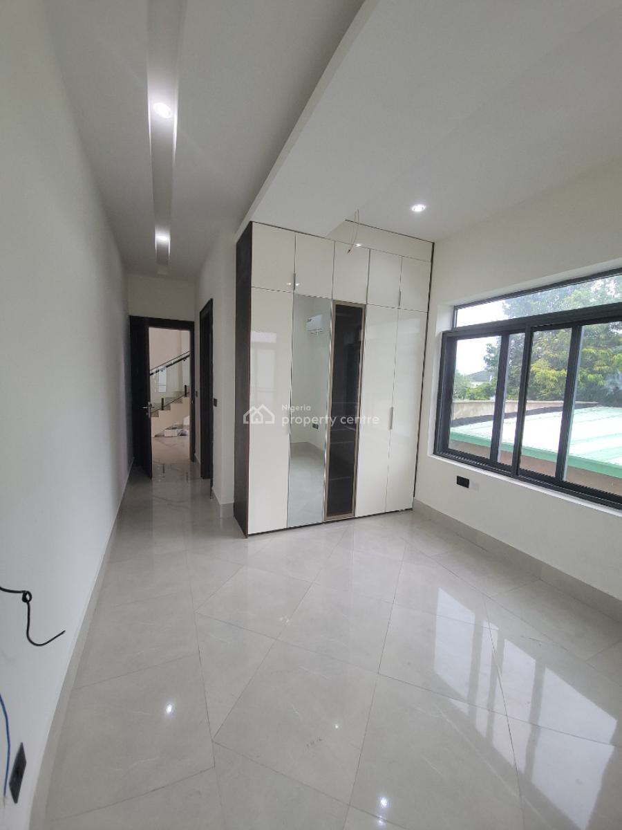 Luxury 4bedroom Maisonette in, Ikoyi, Lagos, Flat / Apartment for Rent
