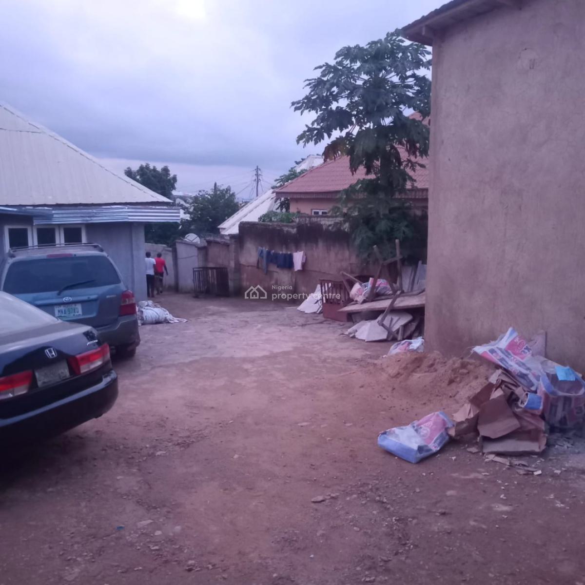 a Room Self Contain, Guzape District, Abuja, Self Contain (single Rooms) for Rent