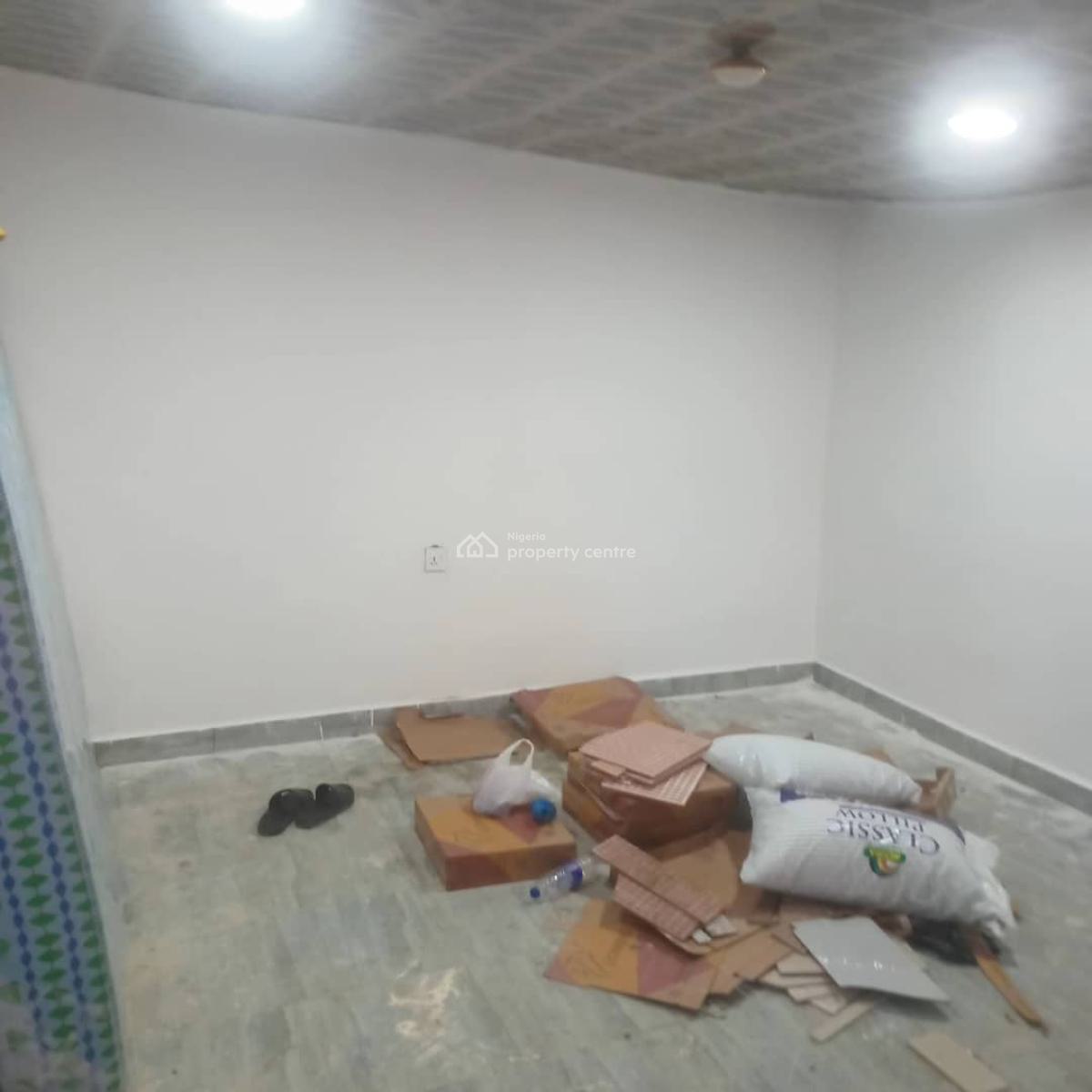 a Room Self Contain, Guzape District, Abuja, Self Contain (single Rooms) for Rent