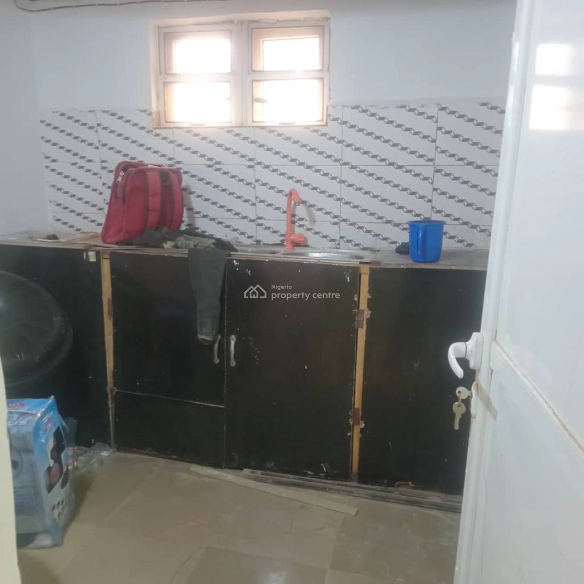 a Room Self Contain, Guzape District, Abuja, Self Contain (single Rooms) for Rent