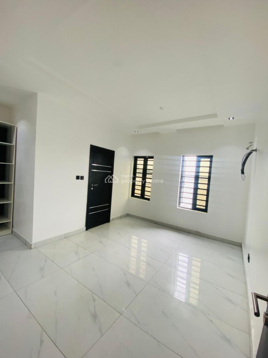 5 Bedrooms Fully Detached Duplex and a Room Bq, Ikota, Lekki, Lagos, Detached Duplex for Sale