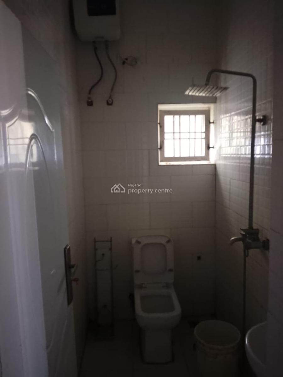 One Bedroom Apartment in a Secured Estate, Naf Valley Estate, Asokoro District, Abuja, Mini Flat (room and Parlour) for Rent