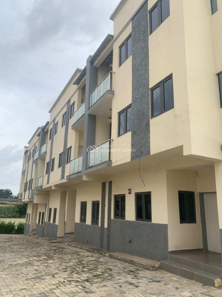 5bedrooms  Terrace Duplex with Bq, By Bager Yard, Life Camp, Abuja, Terraced Duplex for Rent