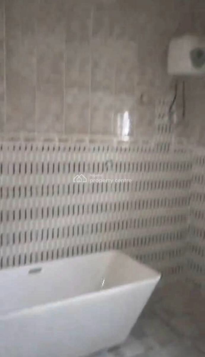 5 Bedroom Duplex in a Secured Estate, Chevy View Estate (chevron Drive), Lekki, Lagos, House for Sale