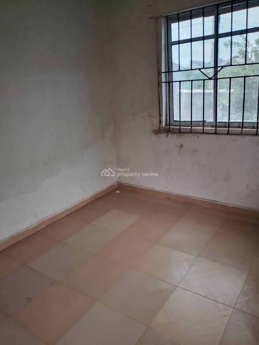 a Clean Room and Parlor with Prepaid Meter, Lucky Fiber Road, Ikorodu, Lagos, Flat / Apartment for Rent