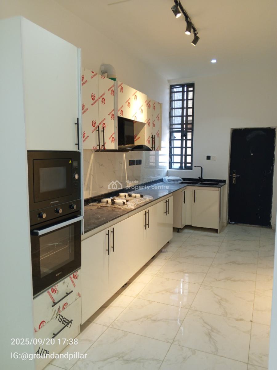 Luxury New 2 Bedroom Flat with Swimming Pool and Gym, Off Lekki Epe Express Way, Ologolo, Lekki, Lagos, Flat / Apartment for Sale