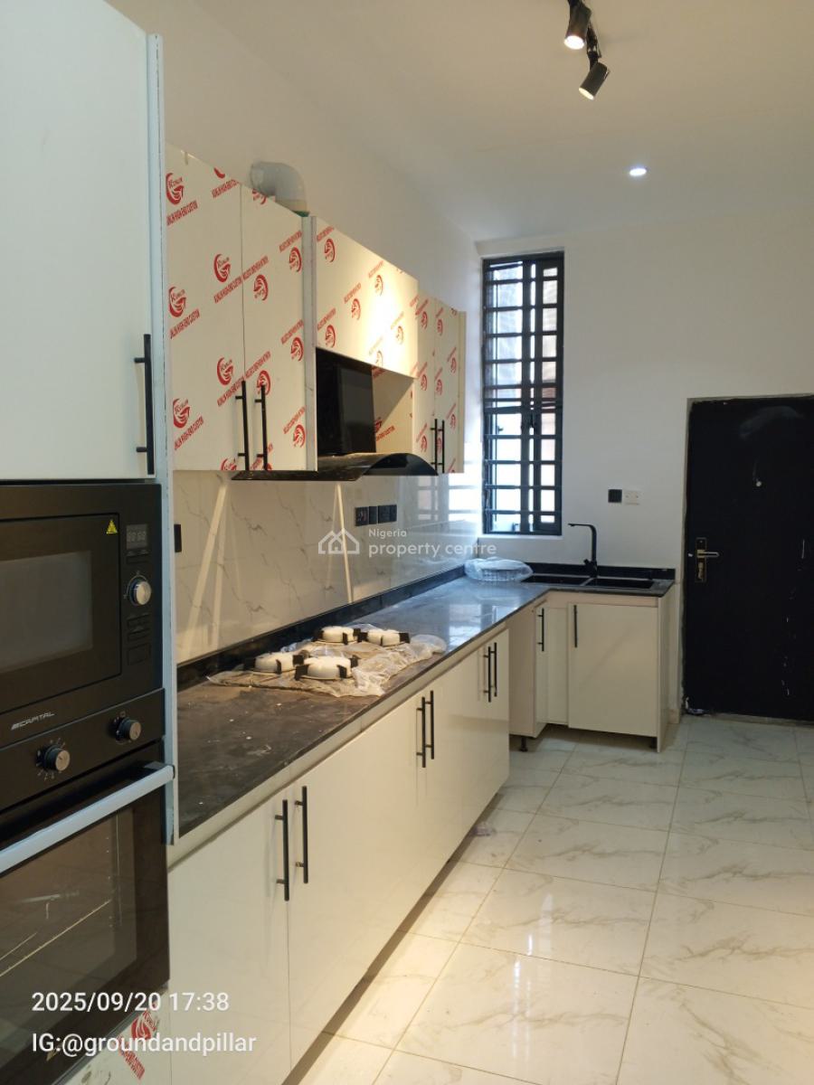 Luxury New 2 Bedroom Flat with Swimming Pool and Gym, Off Lekki Epe Express Way, Ologolo, Lekki, Lagos, Flat / Apartment for Sale