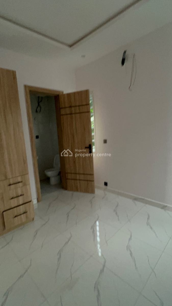 Brande Bew 5 Bedroom Fully Detached Duplex in an Estate at Ikeja Lagos, Adeniyi Jones Ikeja Lagos Mainland, Adeniyi Jones, Ikeja, Lagos, Detached Duplex for Sale