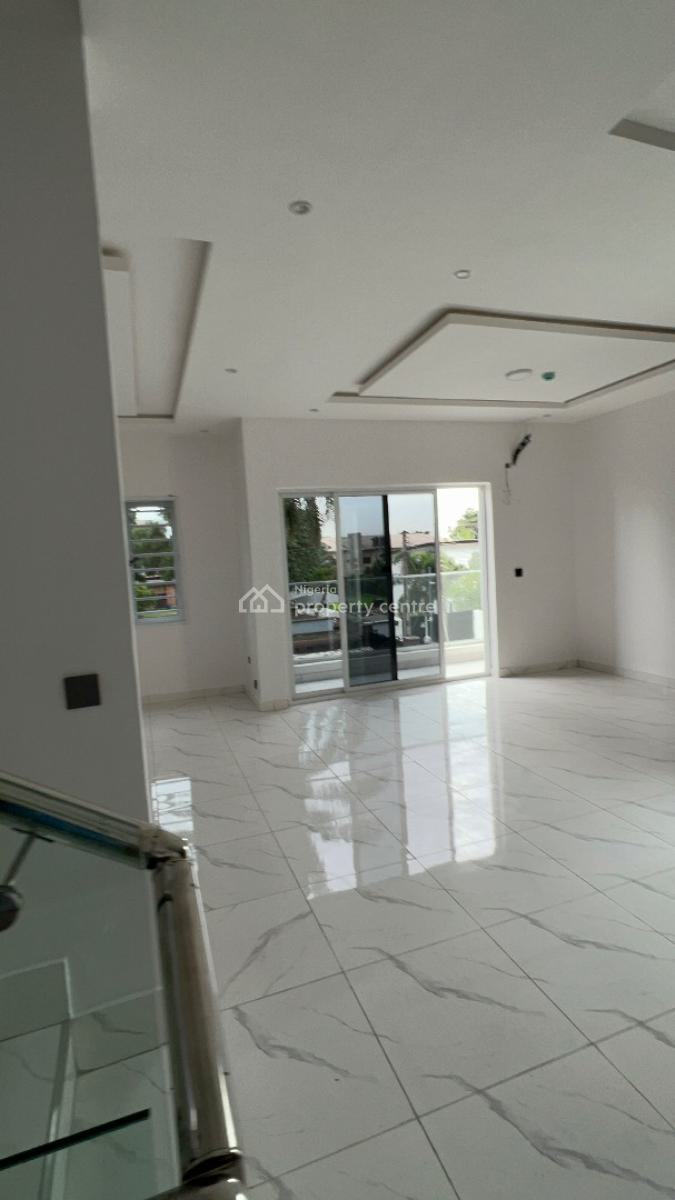 Brande Bew 5 Bedroom Fully Detached Duplex in an Estate at Ikeja Lagos, Adeniyi Jones Ikeja Lagos Mainland, Adeniyi Jones, Ikeja, Lagos, Detached Duplex for Sale