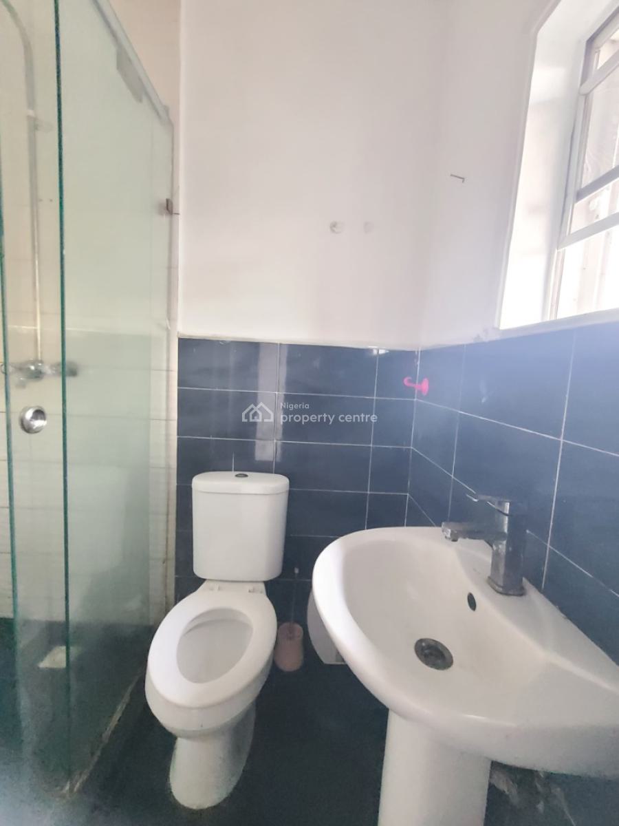 Luxury Standard Shared Apartment Duplex Ground Floor, Mobile Road, Ilaje, Ajah, Lagos, House for Rent