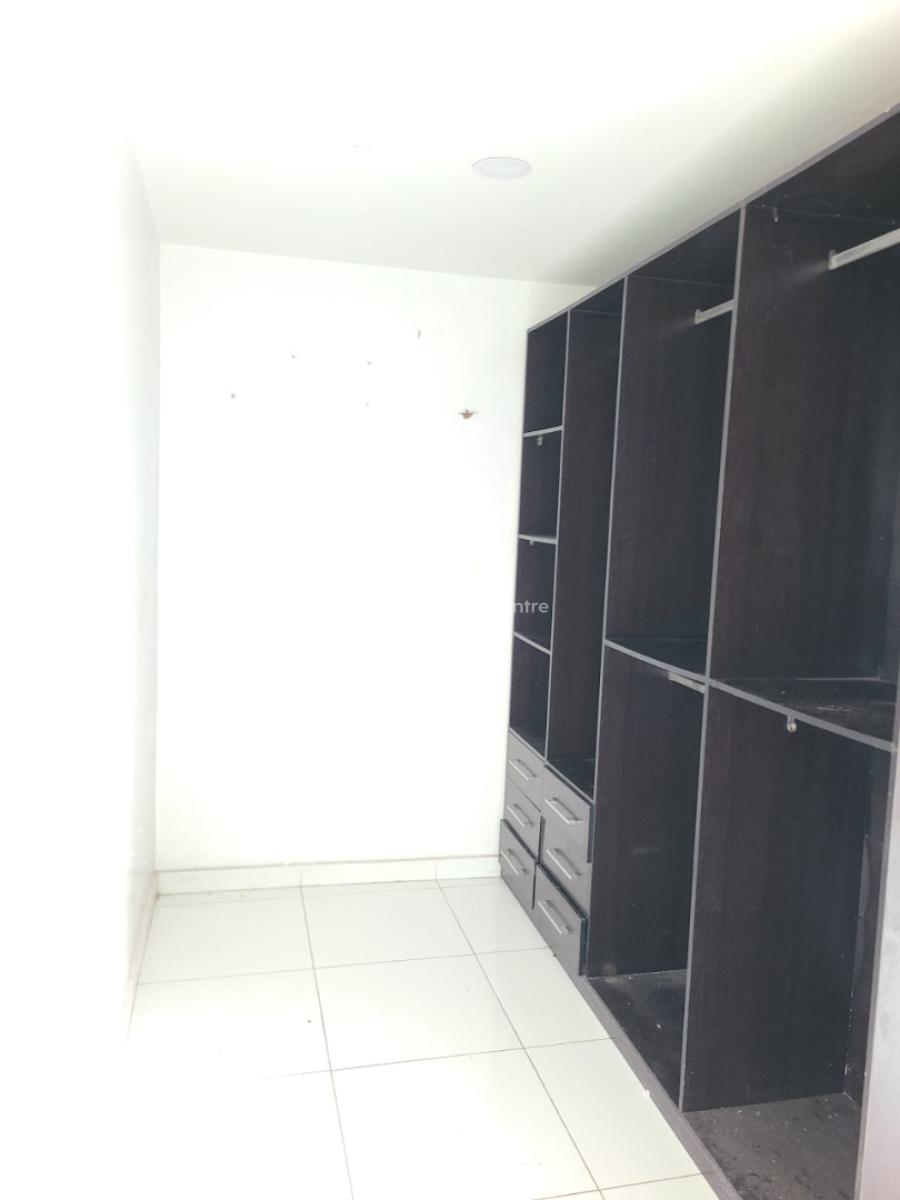 Luxury Standards Spacious Shared Rooms in a Duplex Upstairs, Mobile Road, Ilaje, Ajah, Lagos, Self Contain (single Rooms) for Rent