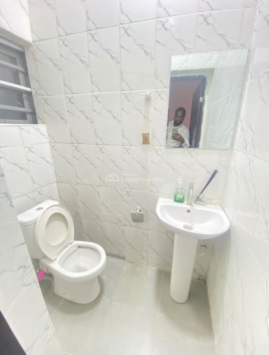 Spacious 2 Bedroom Apartment, Abraham Adesanya Ajah, Ajah, Lagos, Flat / Apartment for Rent