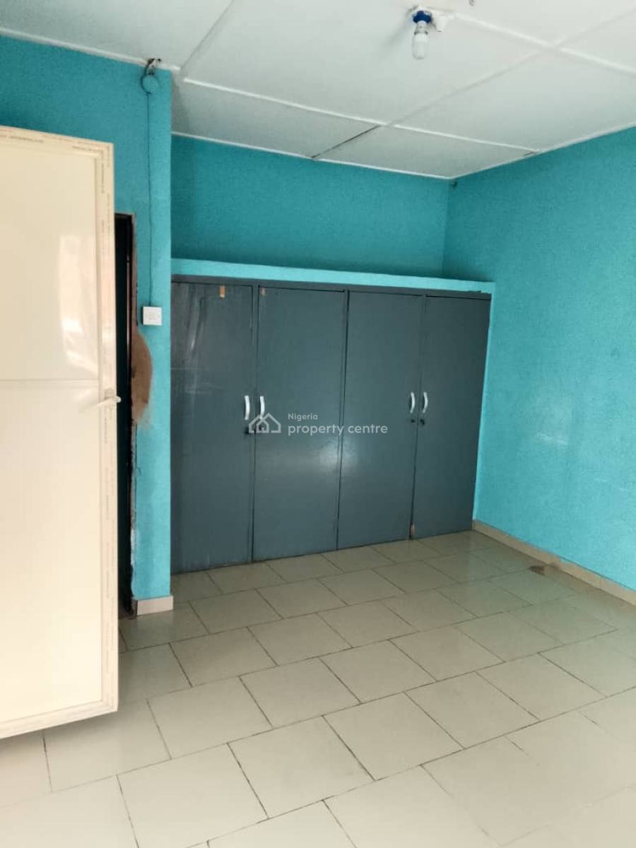 Spacious 3 Bedroom Flat in a Secured Estate, Olawaiye Estate Olowoira Via Omole Please 2, Olowora, Magodo, Lagos, Flat / Apartment for Rent