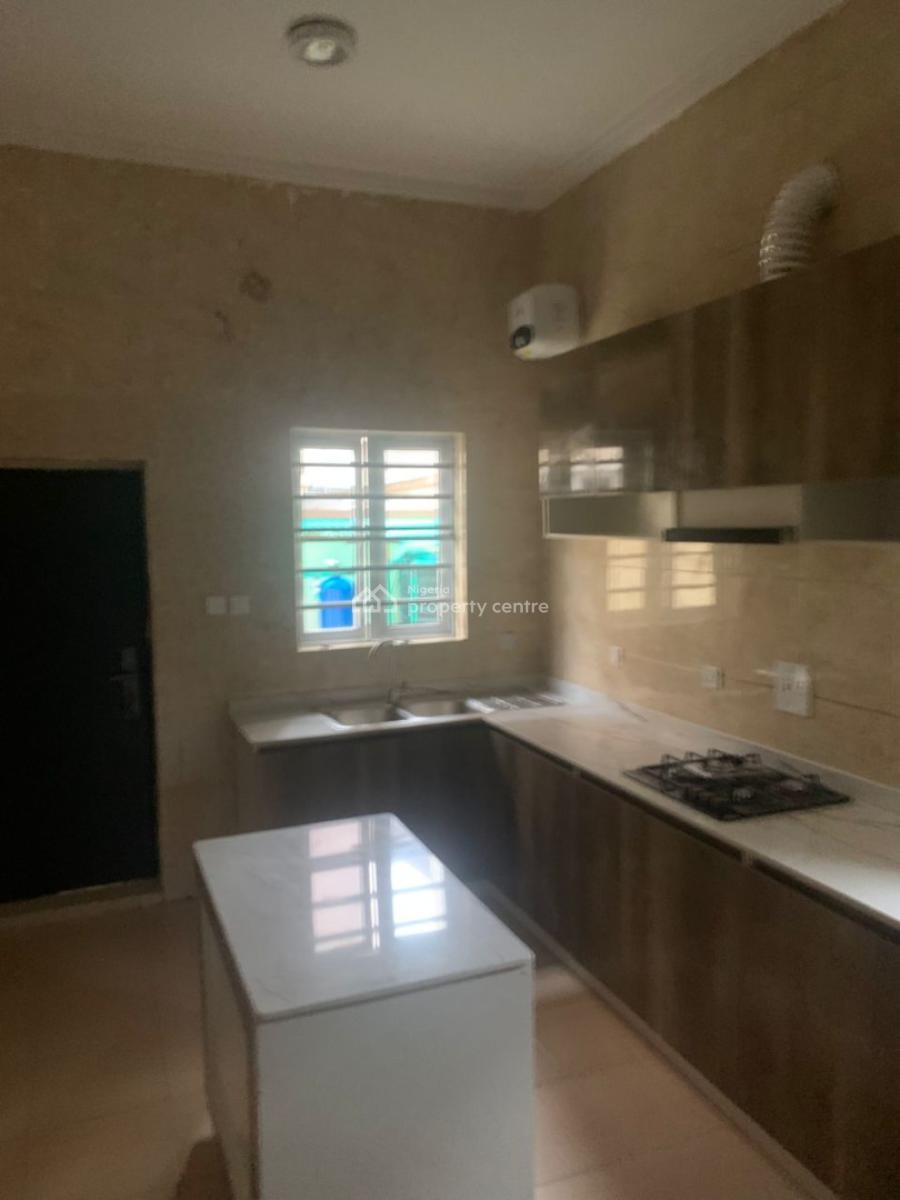4bedroom Semi Detached Duplex Hot, Ologolo Bustop, Lekki Phase 1, Lekki, Lagos, Semi-detached Duplex for Rent