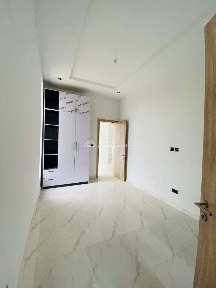 4 Bedroom Terrace Duplex, Self Compound, Ikota, Lekki, Lagos, Terraced Duplex for Sale