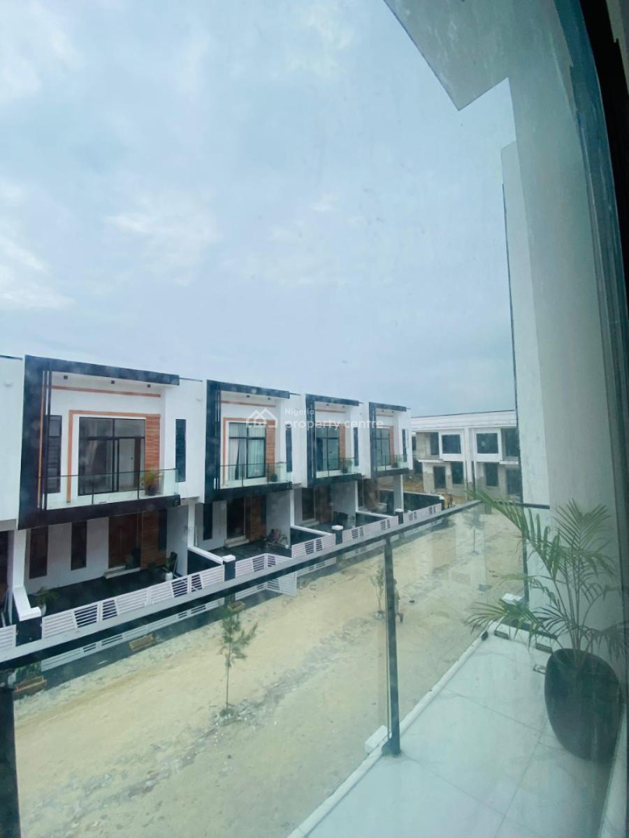 4 Bedroom Terrace Duplex, Self Compound, Ikota, Lekki, Lagos, Terraced Duplex for Sale