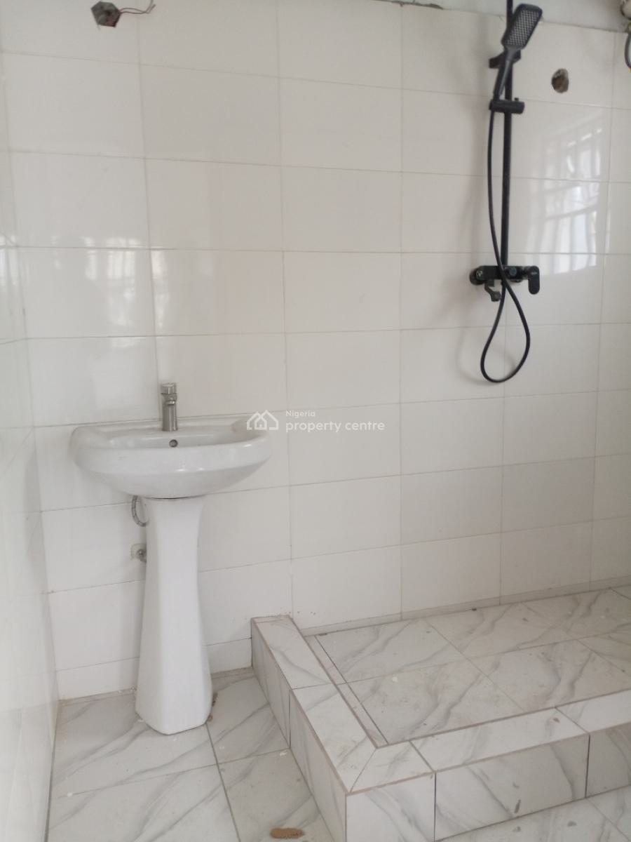 a Luxury 3 Bedrooms Flat with Excel, Progress Estate, Badore, Ajah, Lagos, Flat / Apartment for Rent