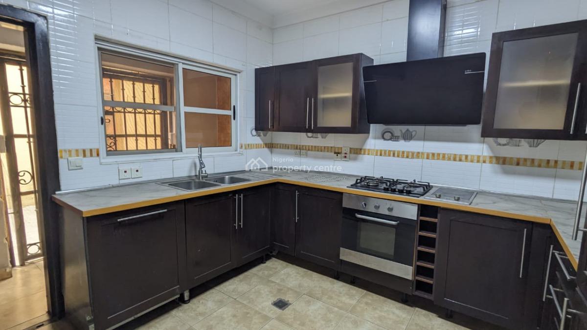 Beautiful 3 Bedrooms Serviced Semi Detached Duplex,bq,pool,gym,gardens, Maitama District, Abuja, Semi-detached Duplex for Sale