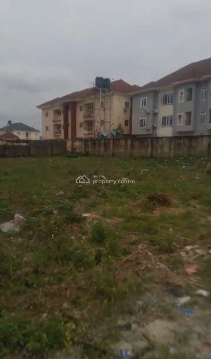 880sqm, Residential, C of O, By Aduvie School, Jahi, Abuja, Residential Land for Sale