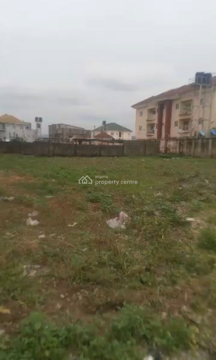 880sqm, Residential, C of O, By Aduvie School, Jahi, Abuja, Residential Land for Sale
