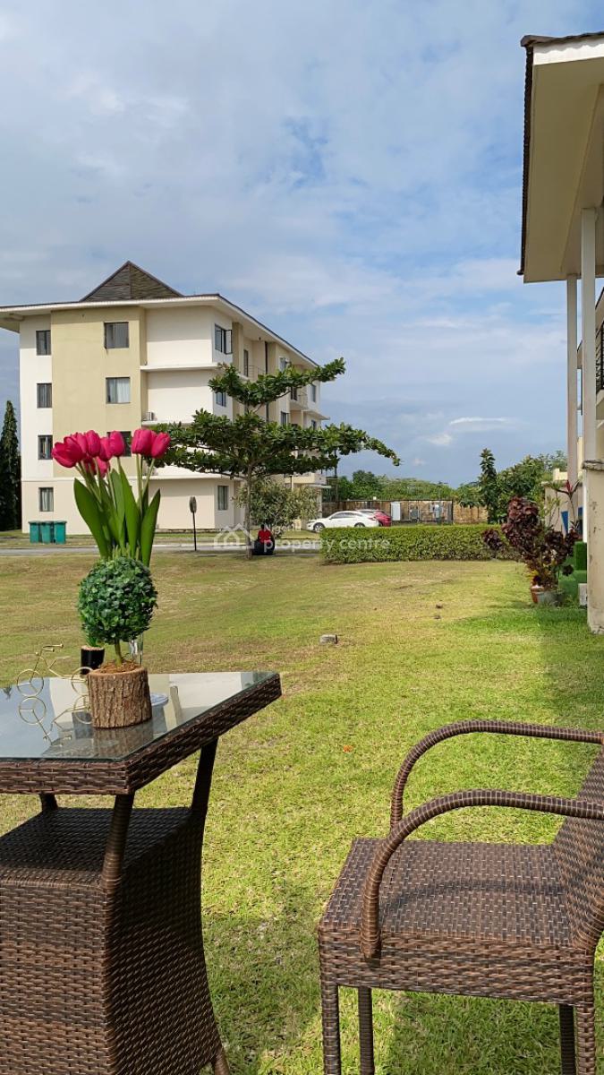 Lake Front 2 Bedroom Apartment, Lakowe Lakes and Golf Country Estate, Lekki, Lagos, Flat / Apartment Short Let