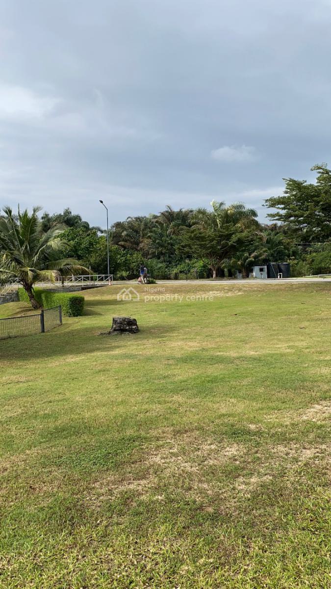 Lake Front 2 Bedroom Apartment, Lakowe Lakes and Golf Country Estate, Lekki, Lagos, Flat / Apartment Short Let