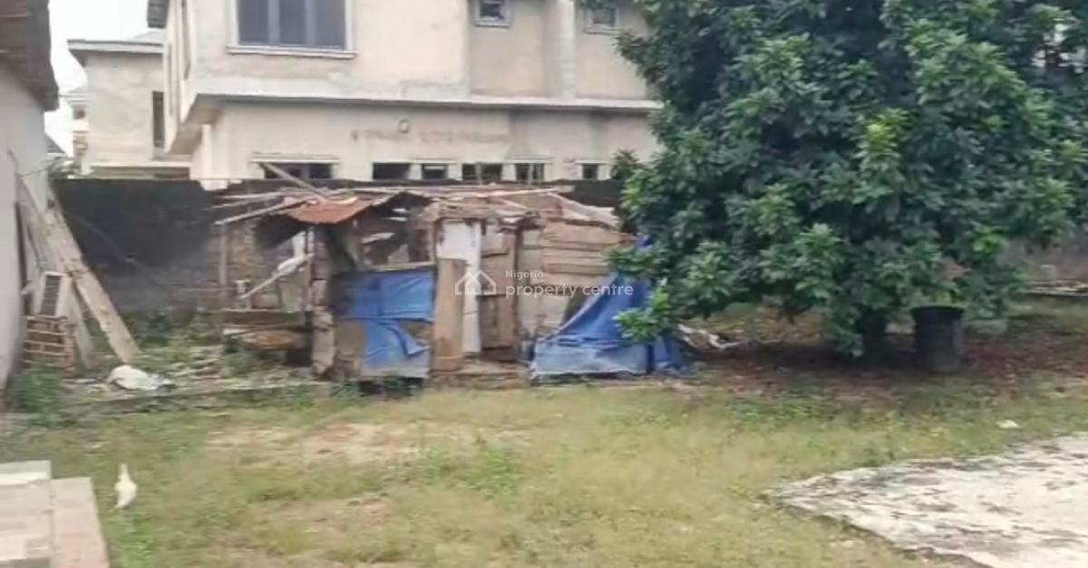 Strategically Located 4 Bedroom Bungalow with 3 Shops on a Full Plot, Majek Opposite Fara Park Estate, Sangotedo, Ajah, Lagos, Detached Bungalow for Sale