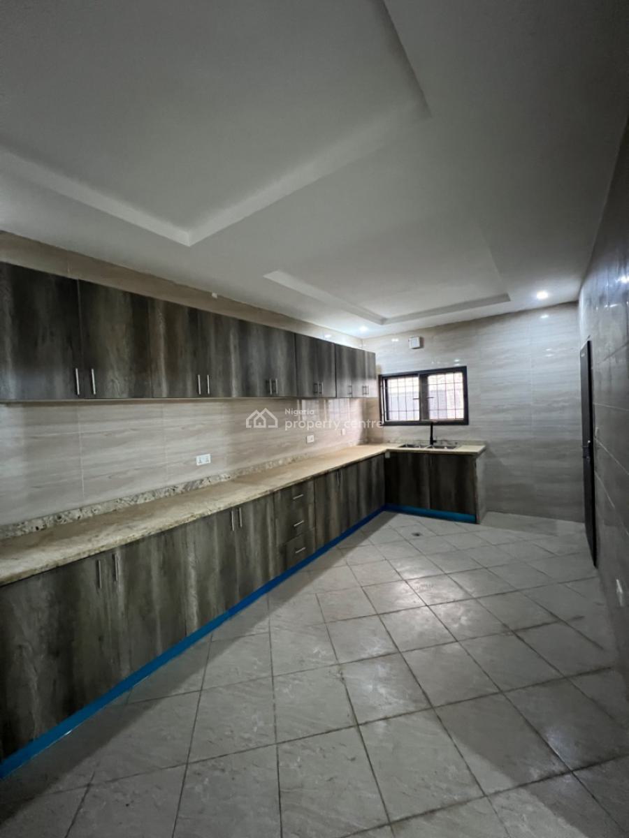 Brand New 4 Units of 4bedroom Terraced Duplex with 1 Room Bq, Behind Shafa Filling Station Jahi, Jahi, Abuja, Terraced Duplex for Sale