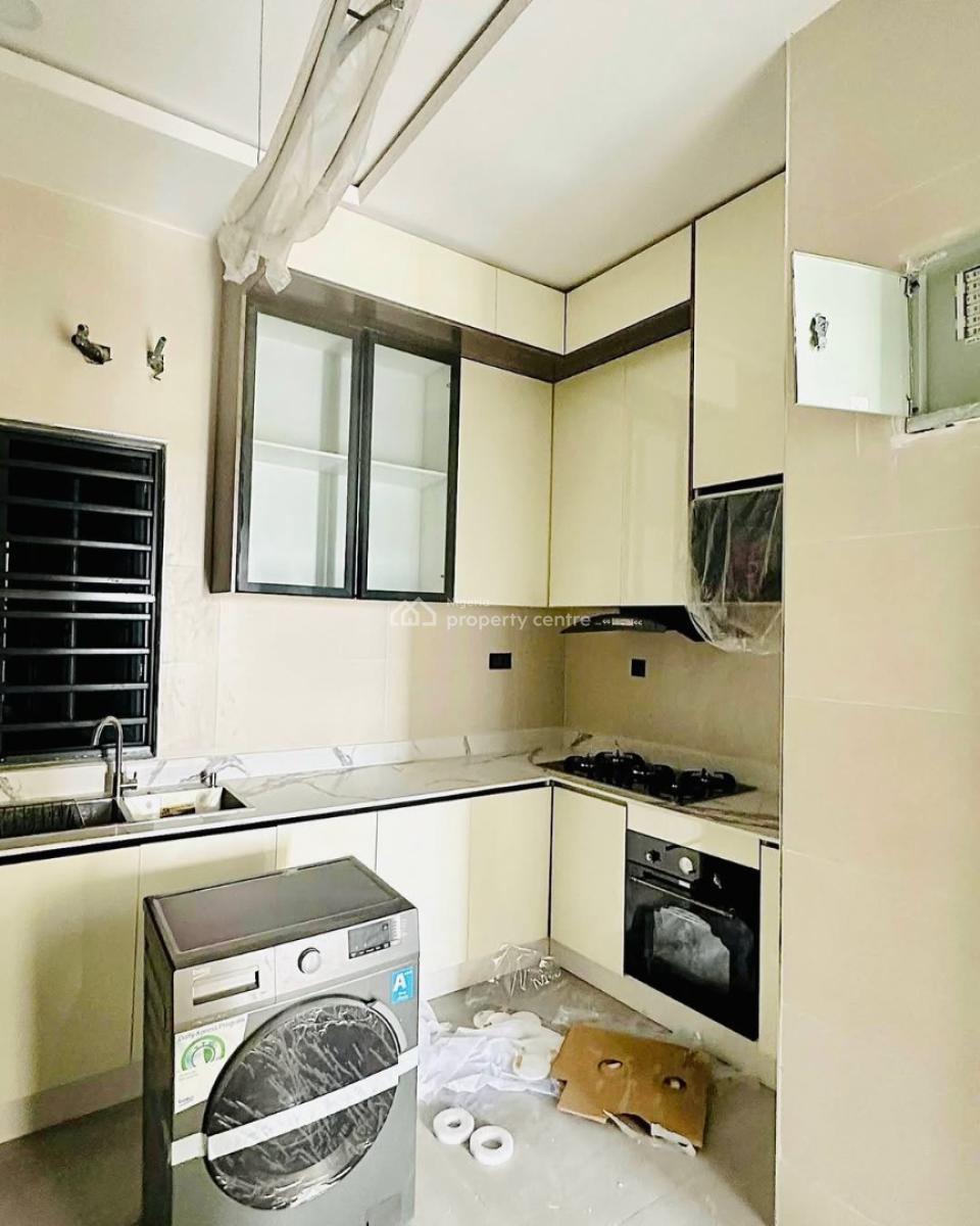 2 Bedroom Apartment with Governors Consent, Beside Fola Osibo Road, Lekki Phase 1, Lekki, Lagos, Flat / Apartment for Sale