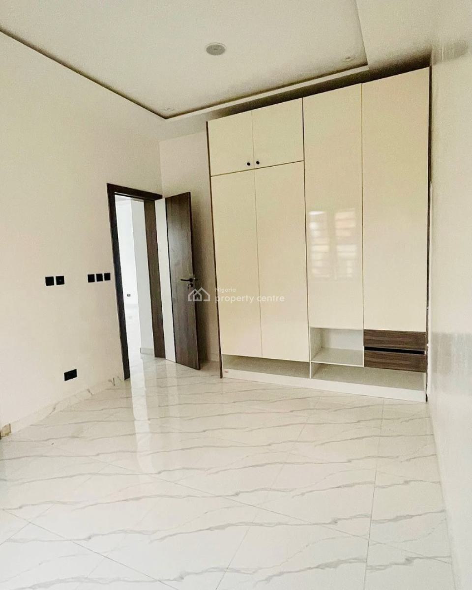 2 Bedroom Apartment with Governors Consent, Beside Fola Osibo Road, Lekki Phase 1, Lekki, Lagos, Flat / Apartment for Sale