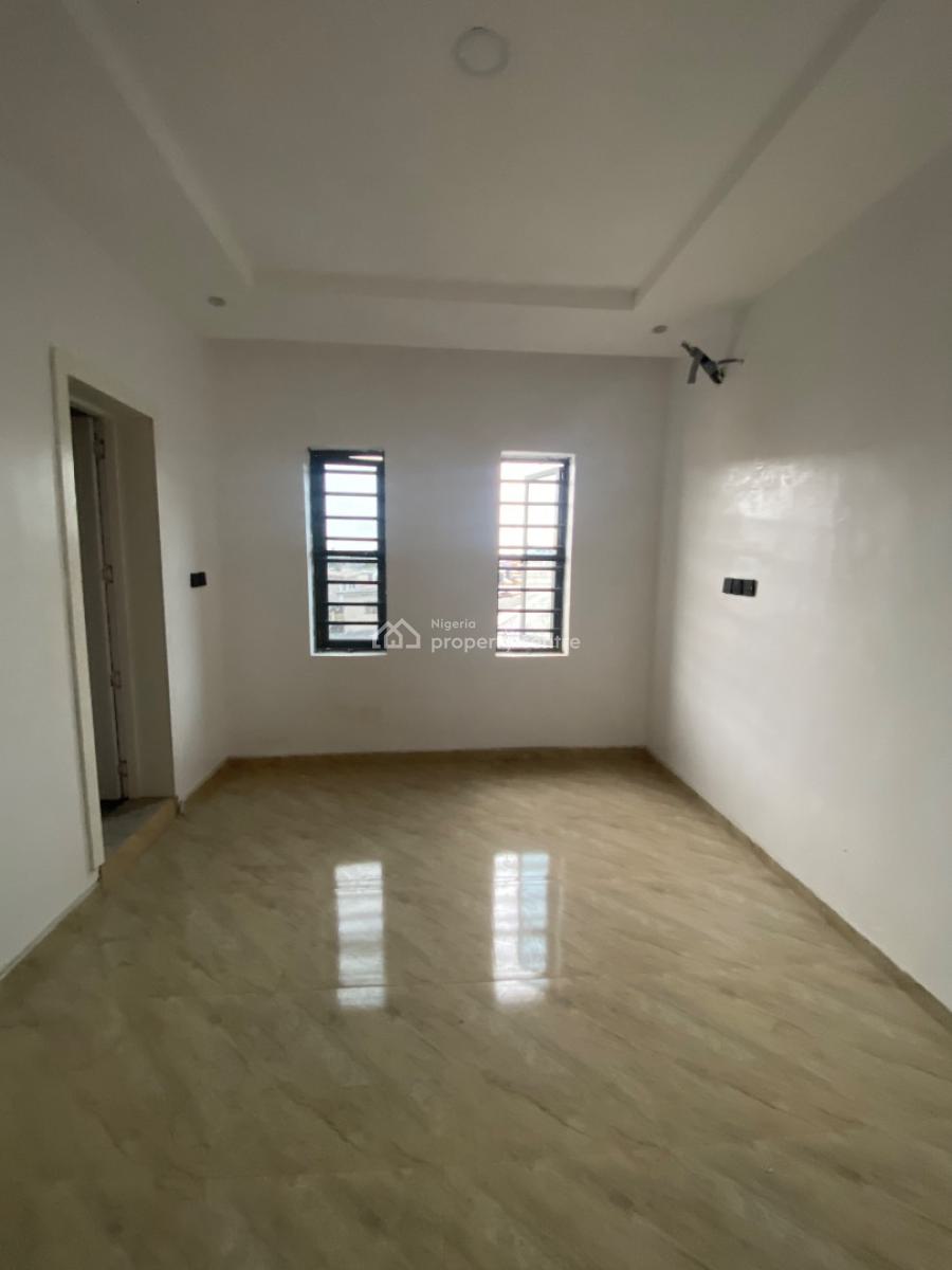 Luxury 3 Bedroom Apartment, Ikeja, Lagos, Flat / Apartment for Sale