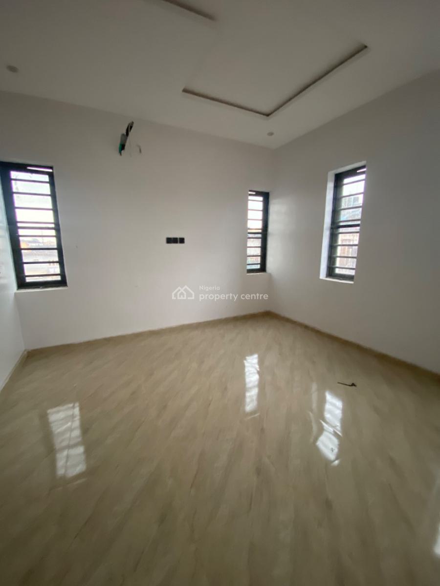Luxury 3 Bedroom Apartment, Ikeja, Lagos, Flat / Apartment for Sale