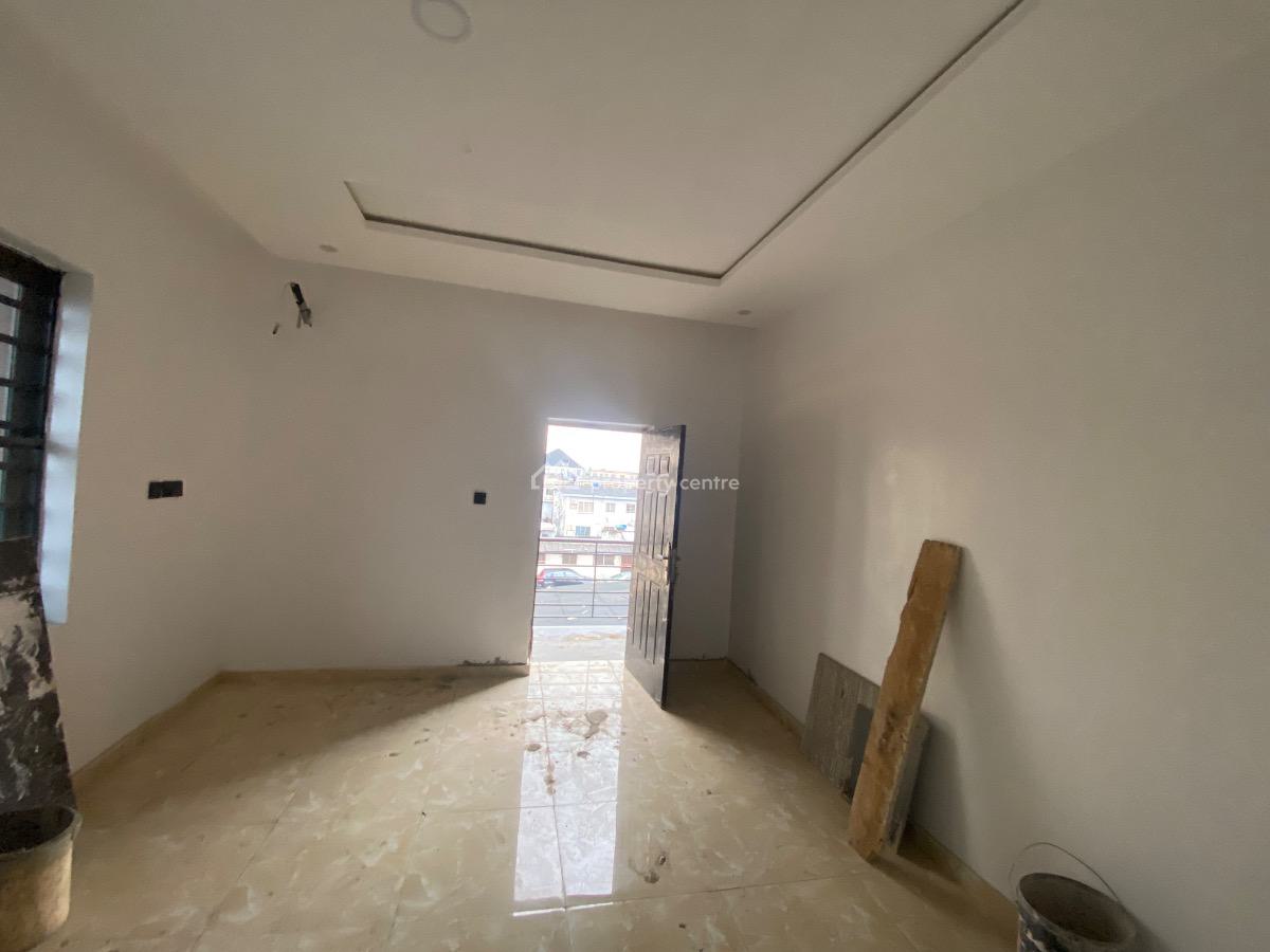 Luxury 3 Bedroom Apartment, Ikeja, Lagos, Flat / Apartment for Sale