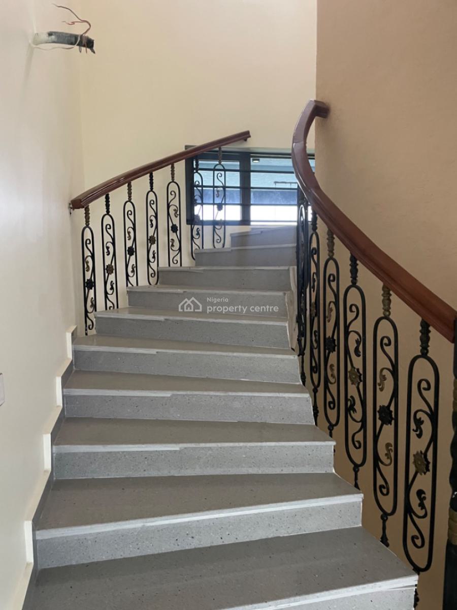 5bedroom Penthouse Duplex, Royal Garden Estate, Ajah, Lagos, Detached Duplex for Sale