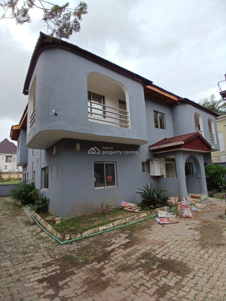 Well Renovated 5 Bedroom Fully Detached Mansion with 2 Room Bq, Diplomatic Zone, Asokoro District, Abuja, Detached Duplex for Rent