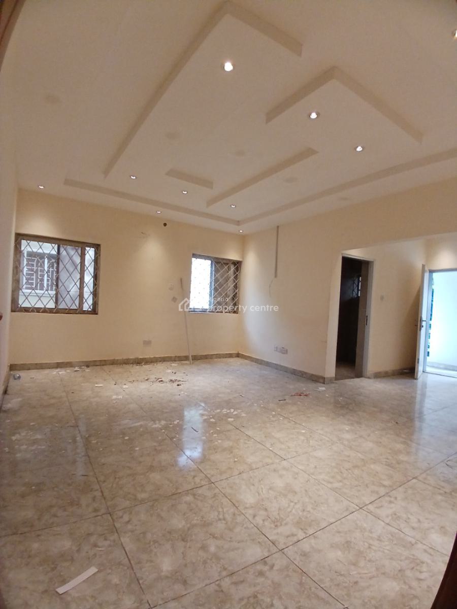 Well Renovated 5 Bedroom Fully Detached Mansion with 2 Room Bq, Diplomatic Zone, Asokoro District, Abuja, Detached Duplex for Rent