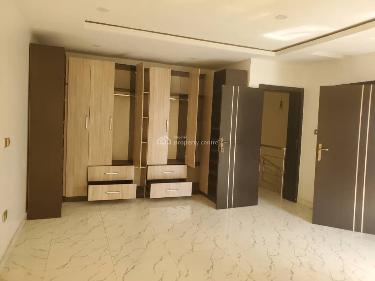 4bedroom Terrace Duplex with Bq, Osapa, Lekki, Lagos, Terraced Duplex for Sale