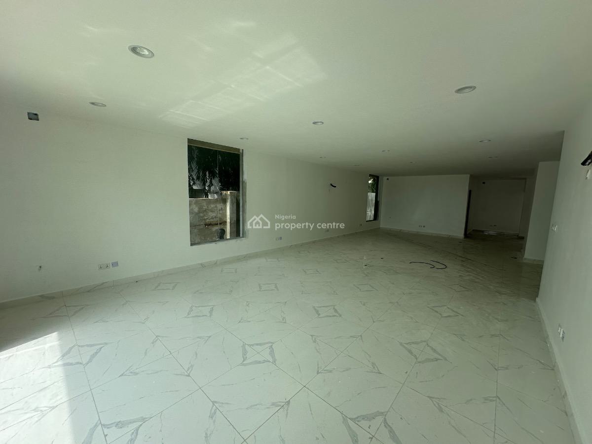 Strategically Located Shop/office Space, Wuse, Abuja, Plaza / Complex / Mall for Rent
