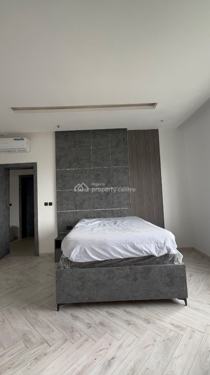 Fully Furnished Luxury 3bedroom Apartments in an Upscale Neighborhood, Guzape, Guzape District, Abuja, Flat / Apartment for Sale
