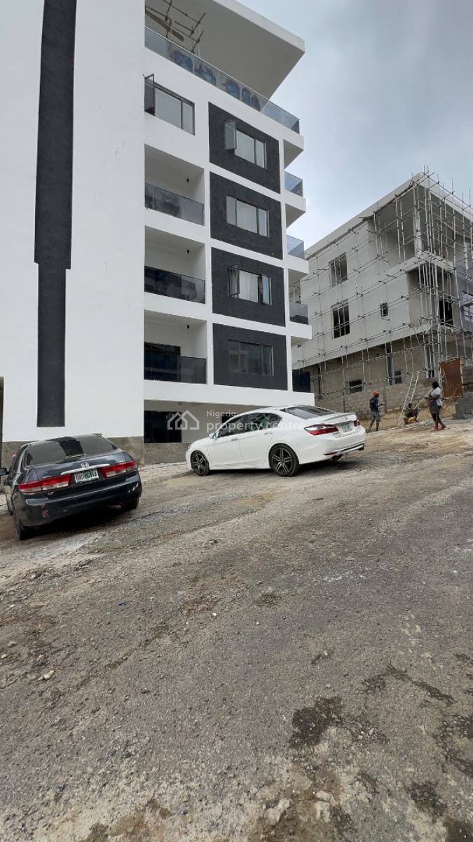 Fully Furnished Luxury 3bedroom Apartments in an Upscale Neighborhood, Guzape, Guzape District, Abuja, Flat / Apartment for Sale