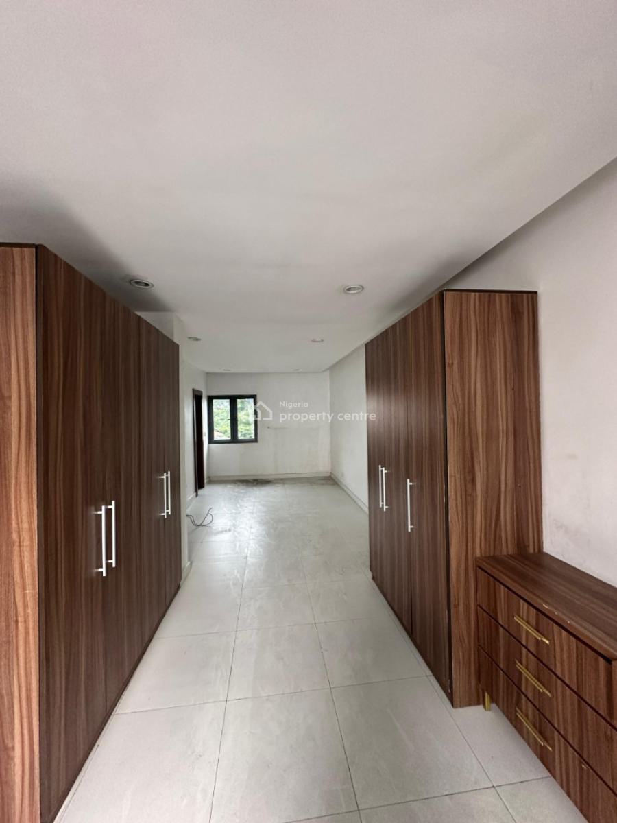 Well Finished Serviced 2 Bedroom Terrace with a Room Bq, Lekki Phase 1, Lekki, Lagos, Terraced Duplex for Rent