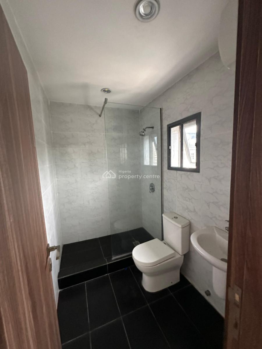 Well Finished Serviced 2 Bedroom Terrace with a Room Bq, Lekki Phase 1, Lekki, Lagos, Terraced Duplex for Rent
