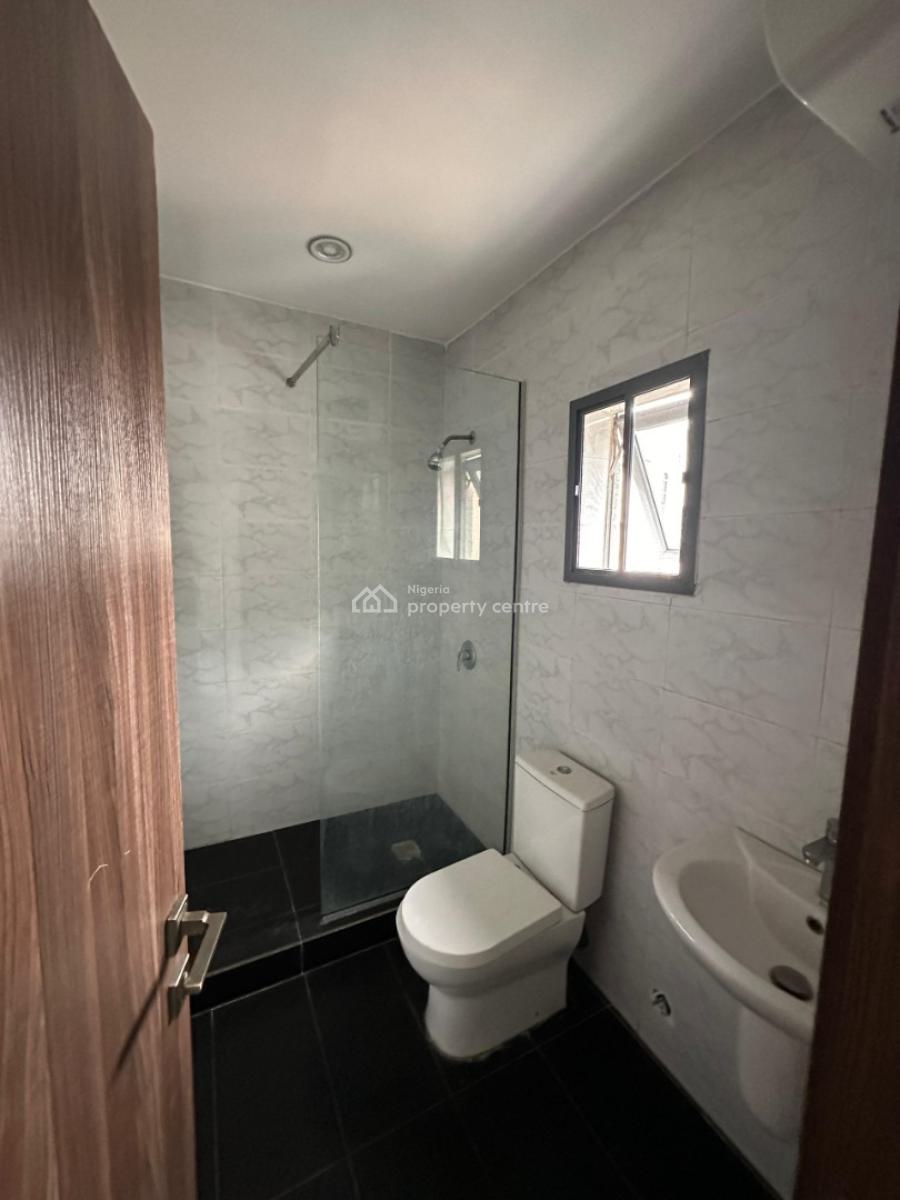 Well Finished Serviced 2 Bedroom Terrace with a Room Bq, Lekki Phase 1, Lekki, Lagos, Terraced Duplex for Rent