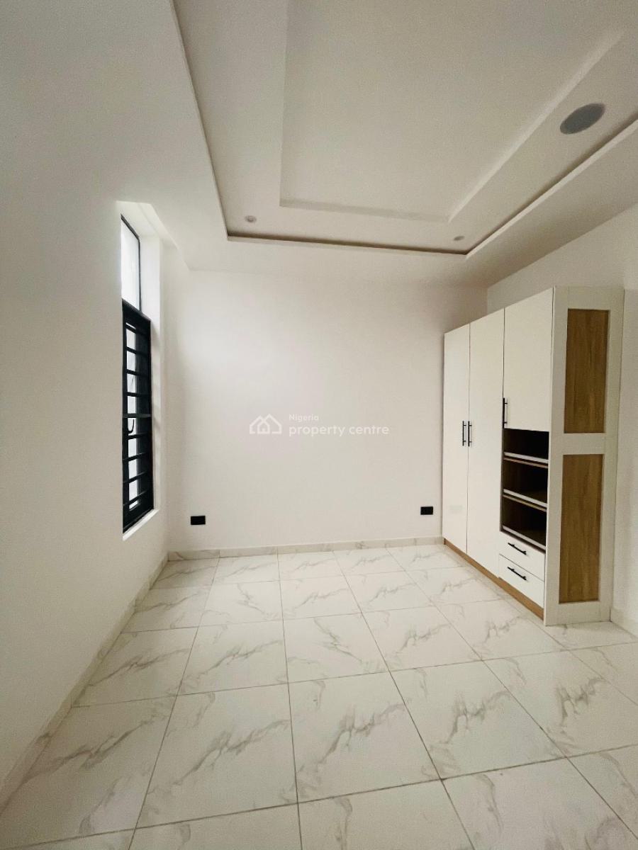Beautifully Crafted 4 Bedroom Terrace Duplex + Bq in an Estate, Ologolo, Lekki, Lagos, Terraced Duplex for Sale