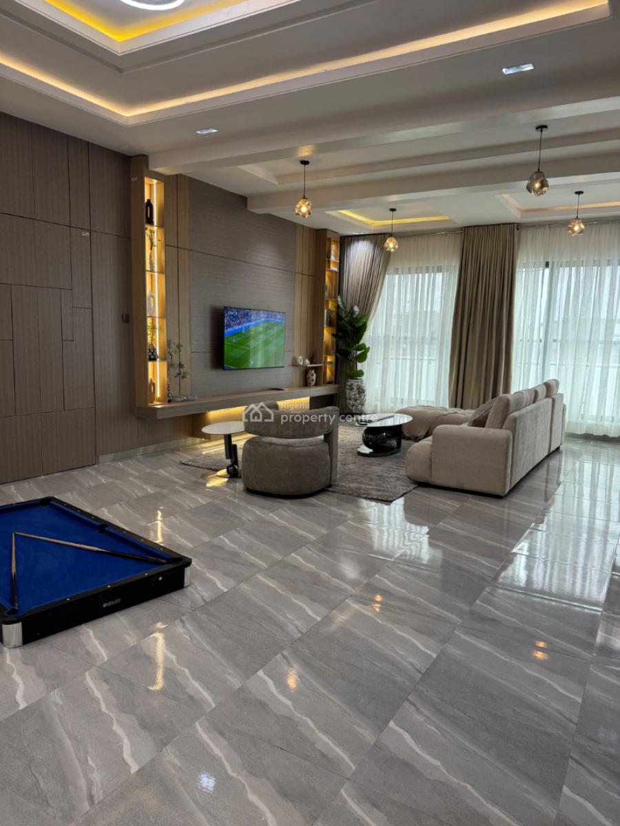 Brand New 2 Bedroom Penthouse with Swimming Pool, Gym, Rooftop, Snooker, Right, Lekki Phase 1, Lekki, Lagos, Flat / Apartment Short Let