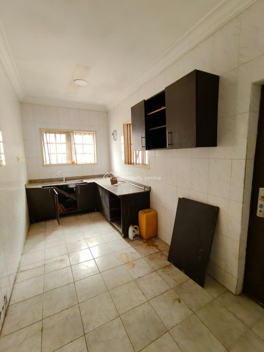 Sharp 2 Bedrooms Apartment, Okoado, Olokonla, Ajah, Lagos, Flat / Apartment for Rent