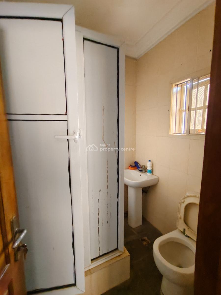 Sharp 2 Bedrooms Apartment, Okoado, Olokonla, Ajah, Lagos, Flat / Apartment for Rent